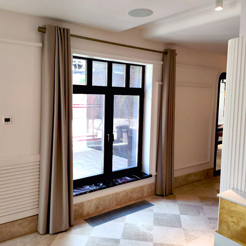 За 9 лет мы изготовили 70 000 электрокарнизов